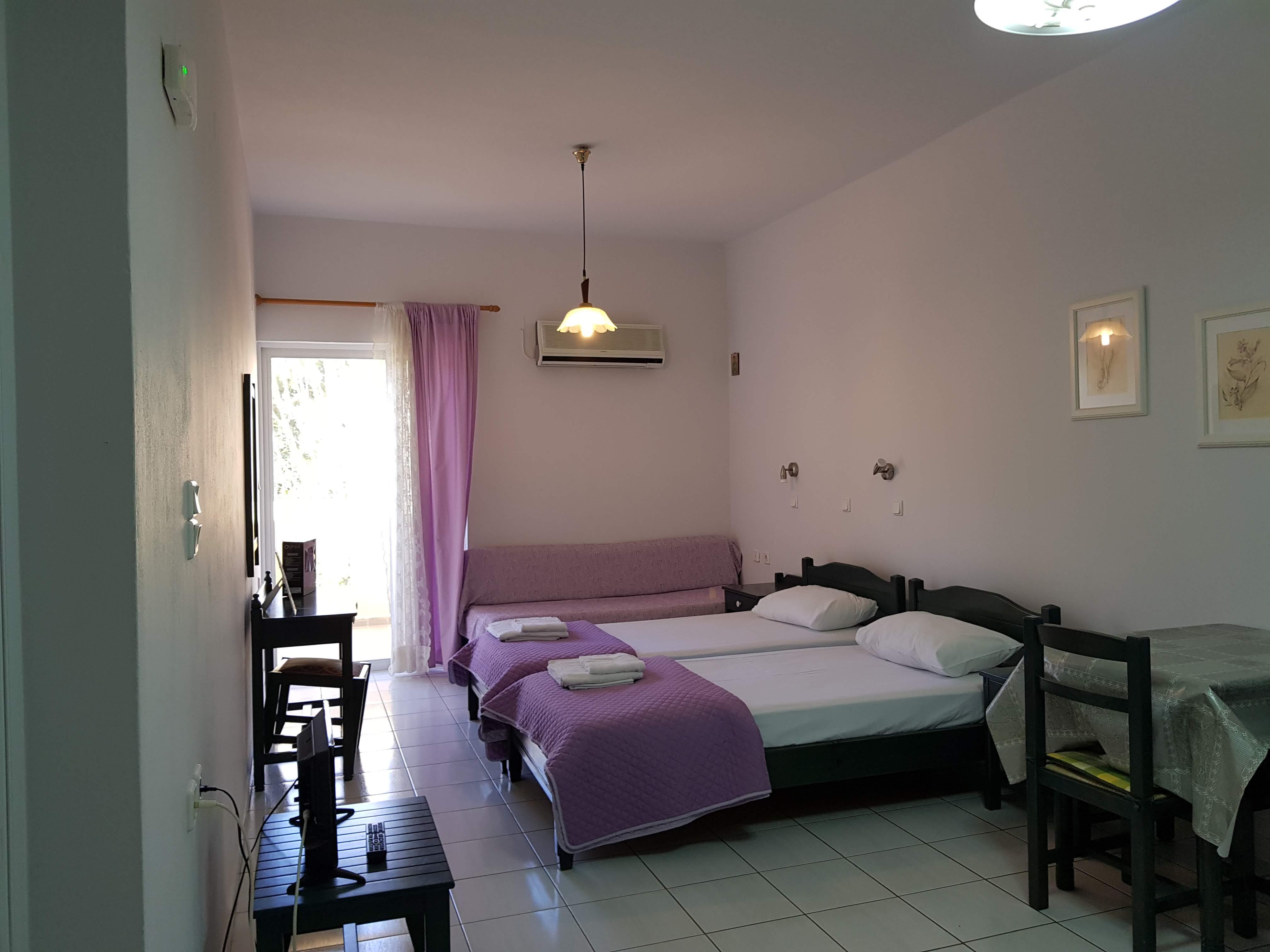 Zinovia Apartment Kato Daratso Exterior photo