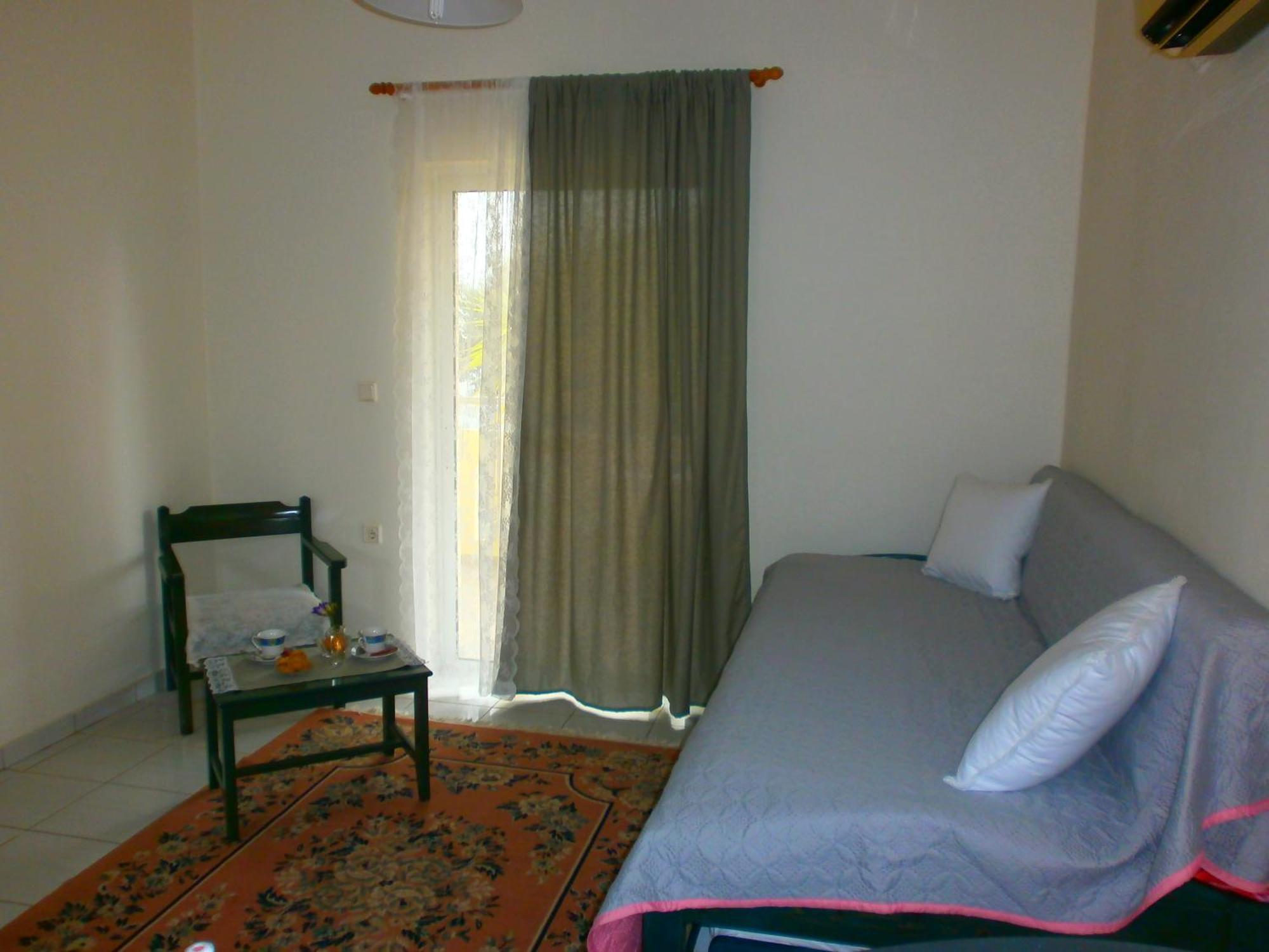 Zinovia Apartment Kato Daratso Room photo